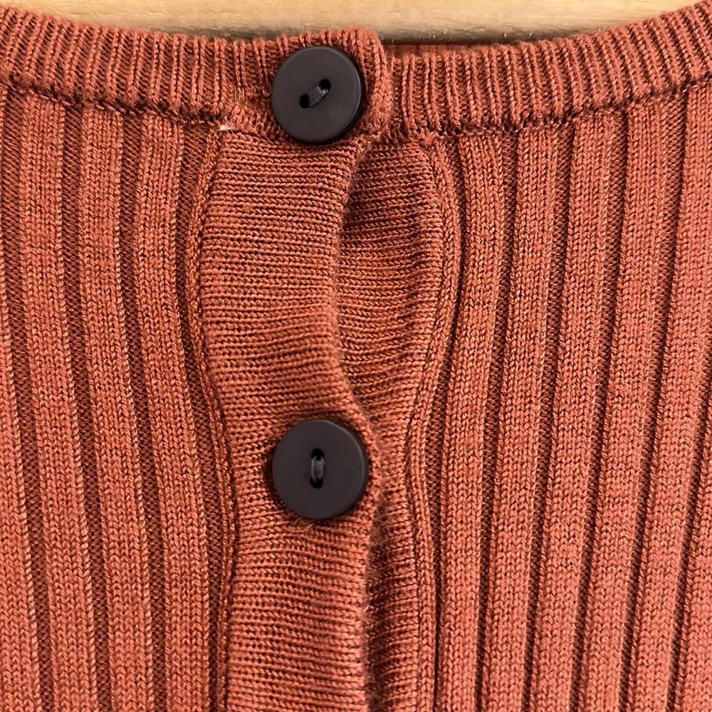 Vici Collection Rust Ribbed Button-Up Cropped Cardigan - Picture 3 of 12